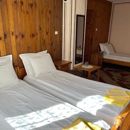 Guest House Lina Koprivştitsa Dış mekan fotoğraf
