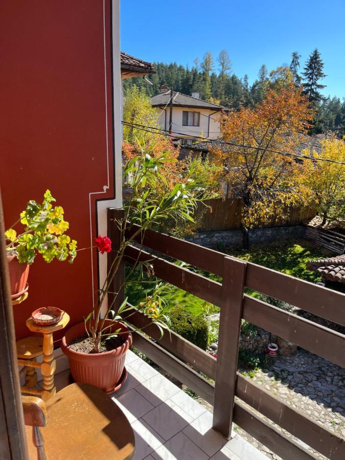 Guest House Lina Koprivştitsa Dış mekan fotoğraf