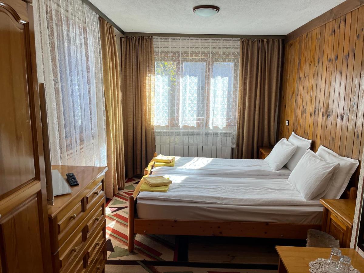 Guest House Lina Koprivştitsa Dış mekan fotoğraf