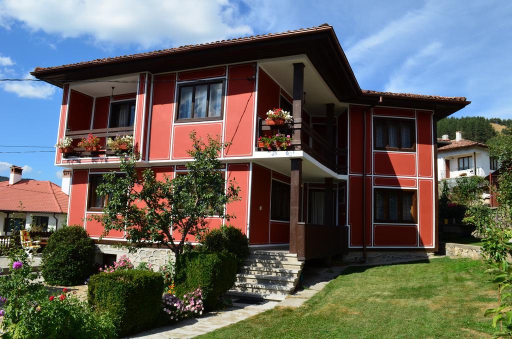 Guest House Lina Koprivştitsa Dış mekan fotoğraf