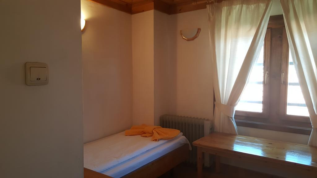 Guest House Lina Koprivştitsa Dış mekan fotoğraf