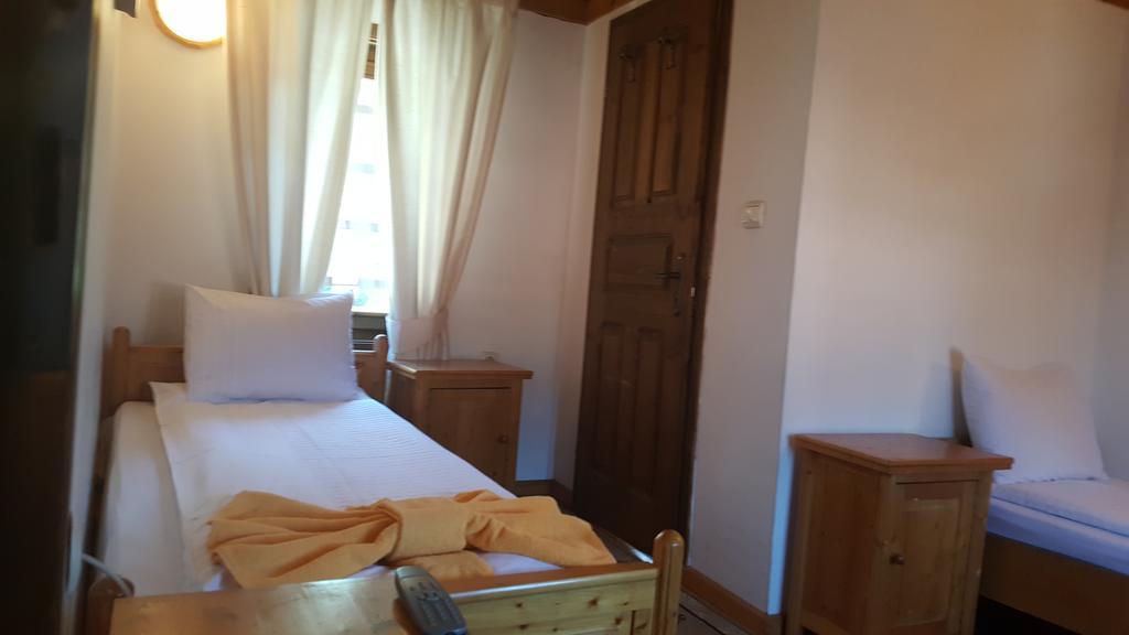 Guest House Lina Koprivştitsa Dış mekan fotoğraf